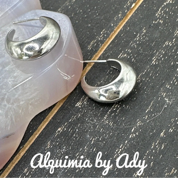 Chunky Silver steel statement open hoops huggie style earrings/minimalist - Picture 1 of 4